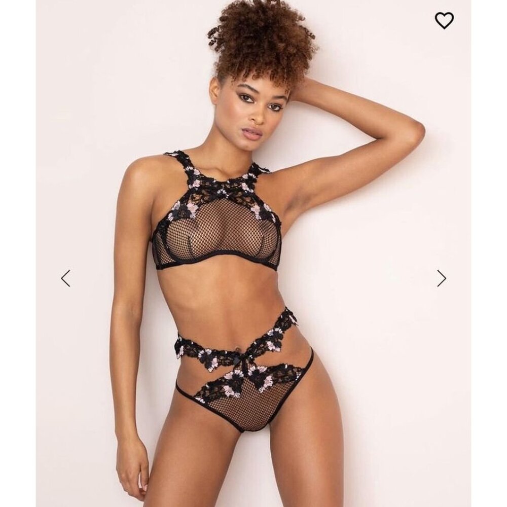 Agent Provocateur Eliza Black Pink Bra AP3 Medium NWT - Picture 2 of 10